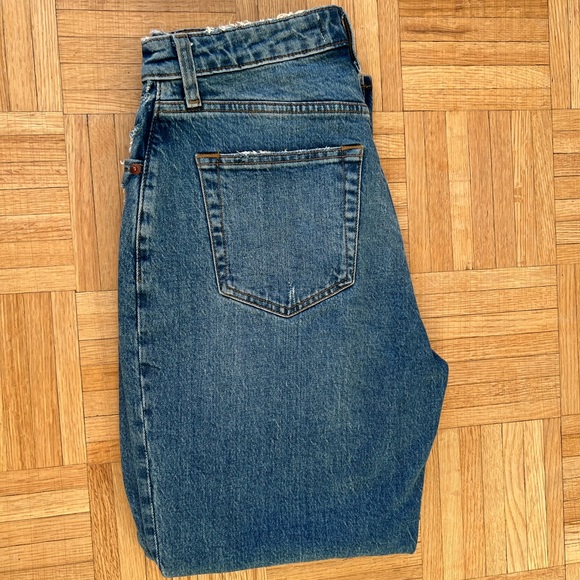 Abercrombie & Fitch Curve Love High Rise Ripped Medium Wash Dad Jeans - Picture 8 of 8